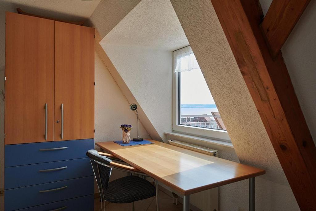 Gästehaus Schiff Meersburg Zimmer foto