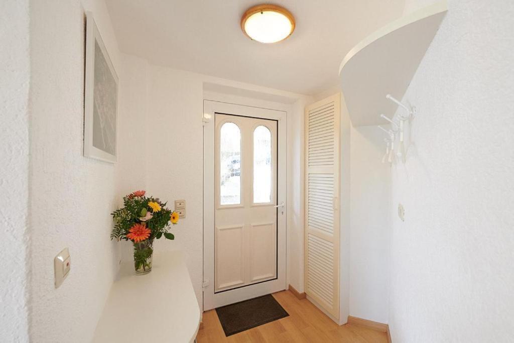 Gästehaus Schiff Meersburg Zimmer foto